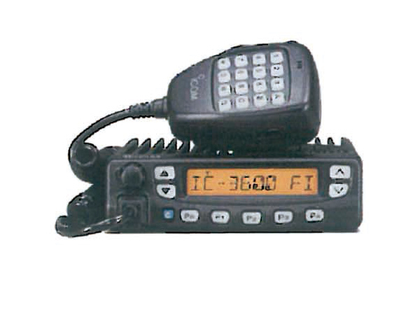 日本艾可嘉IC-3600FI車載臺